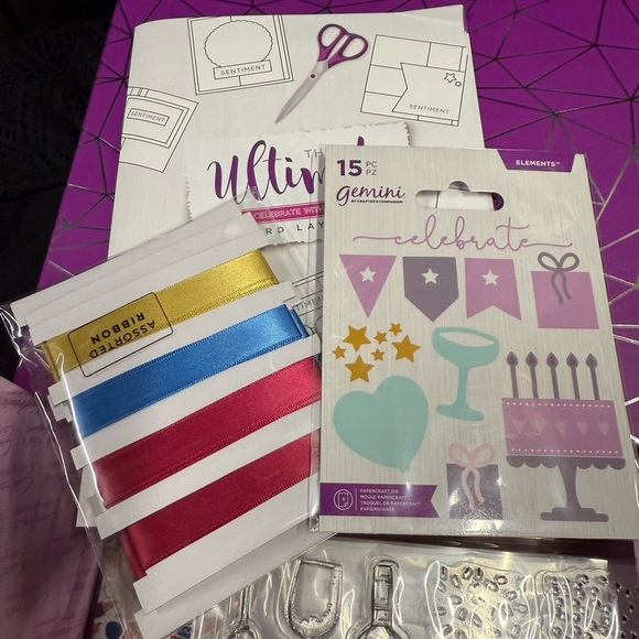 Ultimate Cardmaking Compendium - Purple BRAND NEW Crafters Companion - Picture 7 of 13
